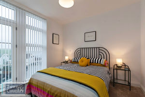 WATERSIDE MARINA- click for photo gallery